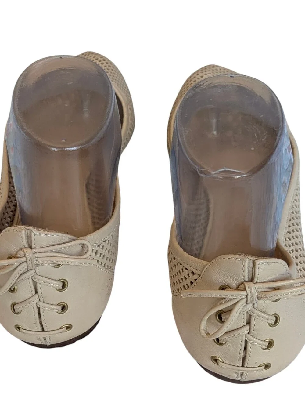 J. Crew Women’s Beige Perforated Ballet Flats Leather Italy 8 Business Casual